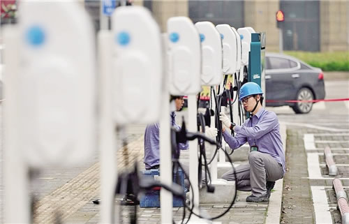 城市能源互联网建设是以智能电网为基础