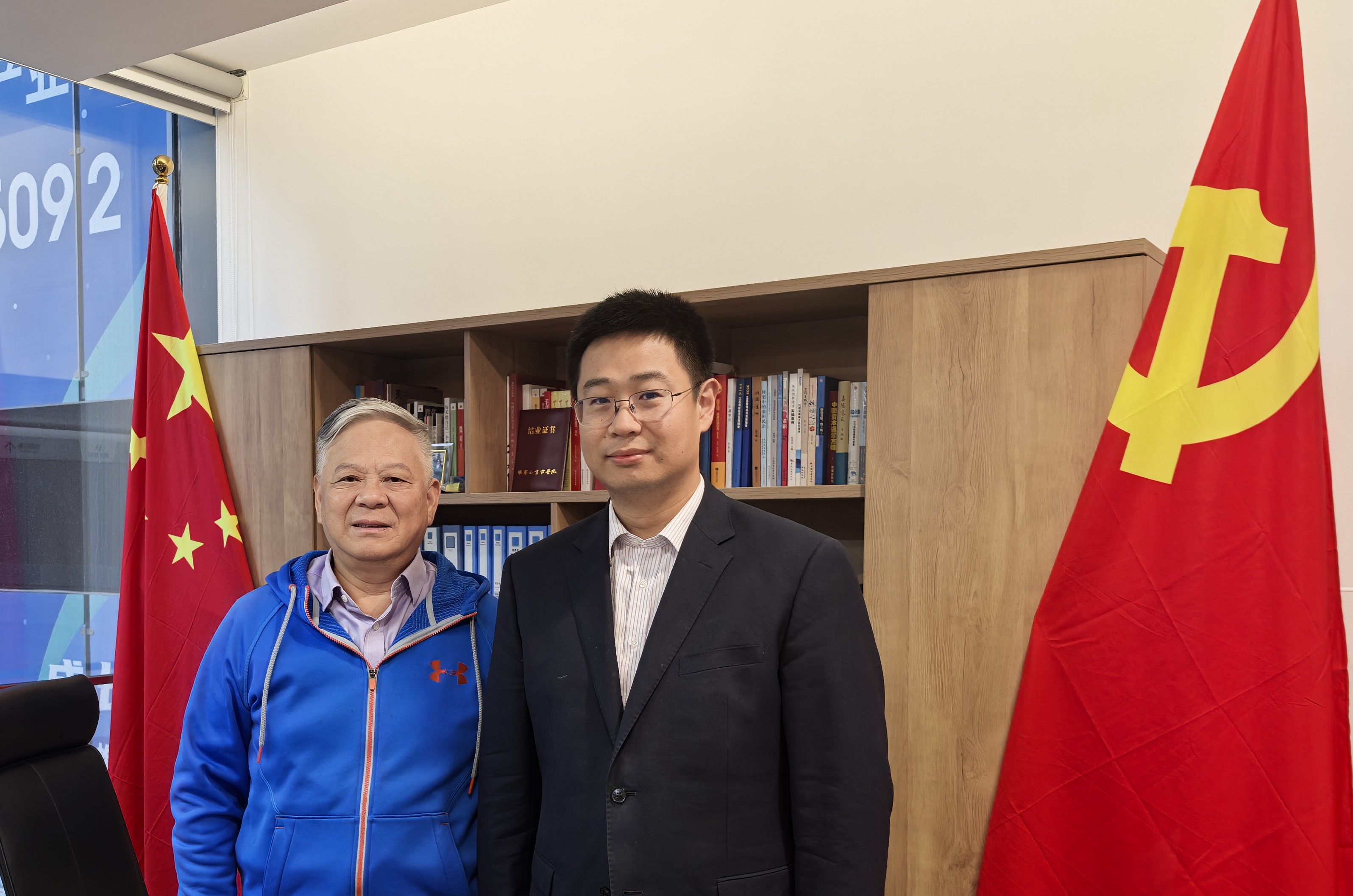 20251028-1761656252518023.jpg 紫金.jpg